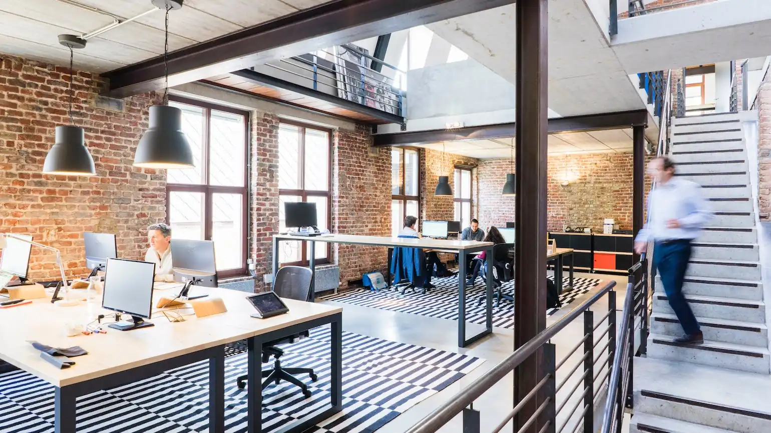 How to Create a 24-7 Coworking Space