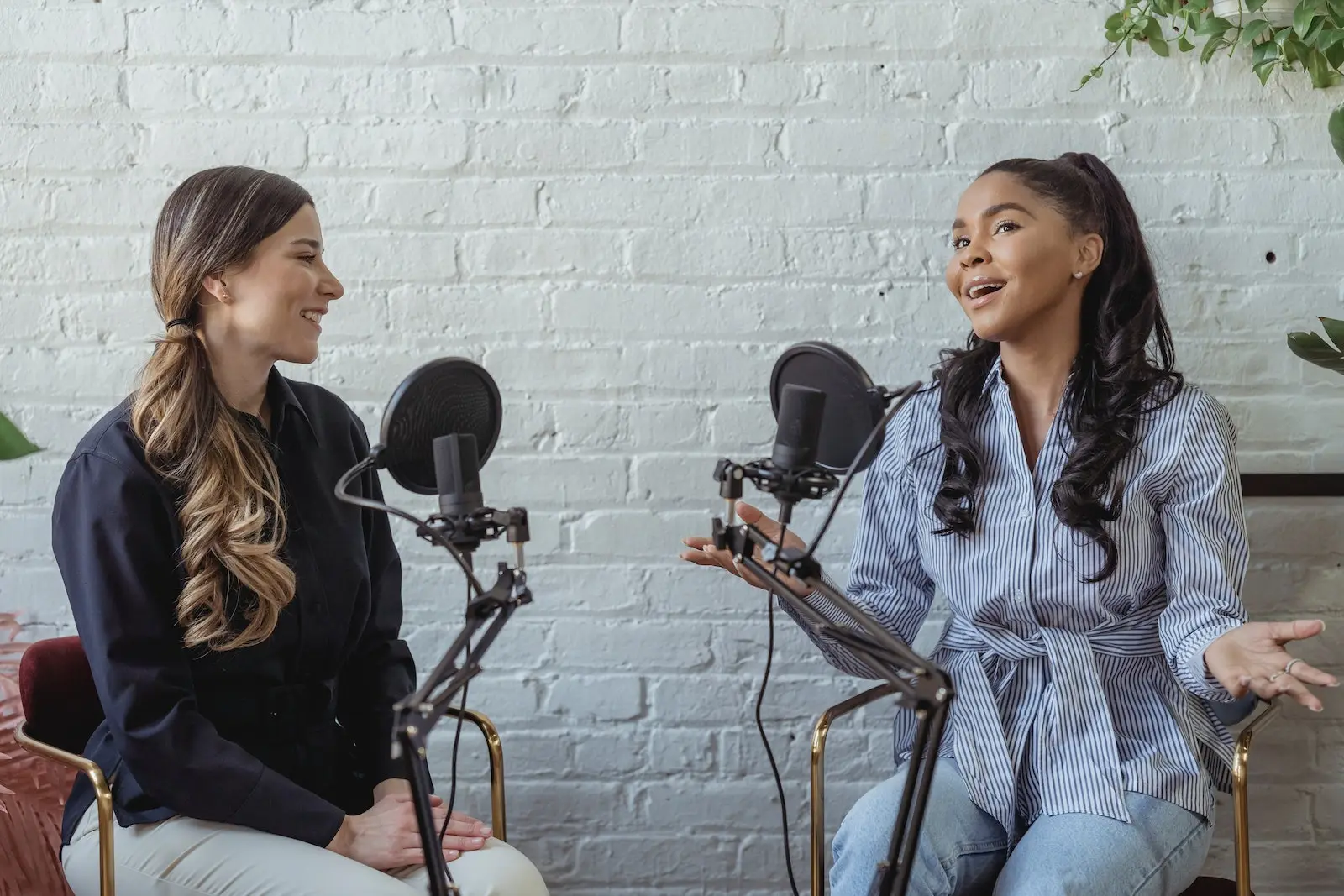 Flex recording studios and the coworking model