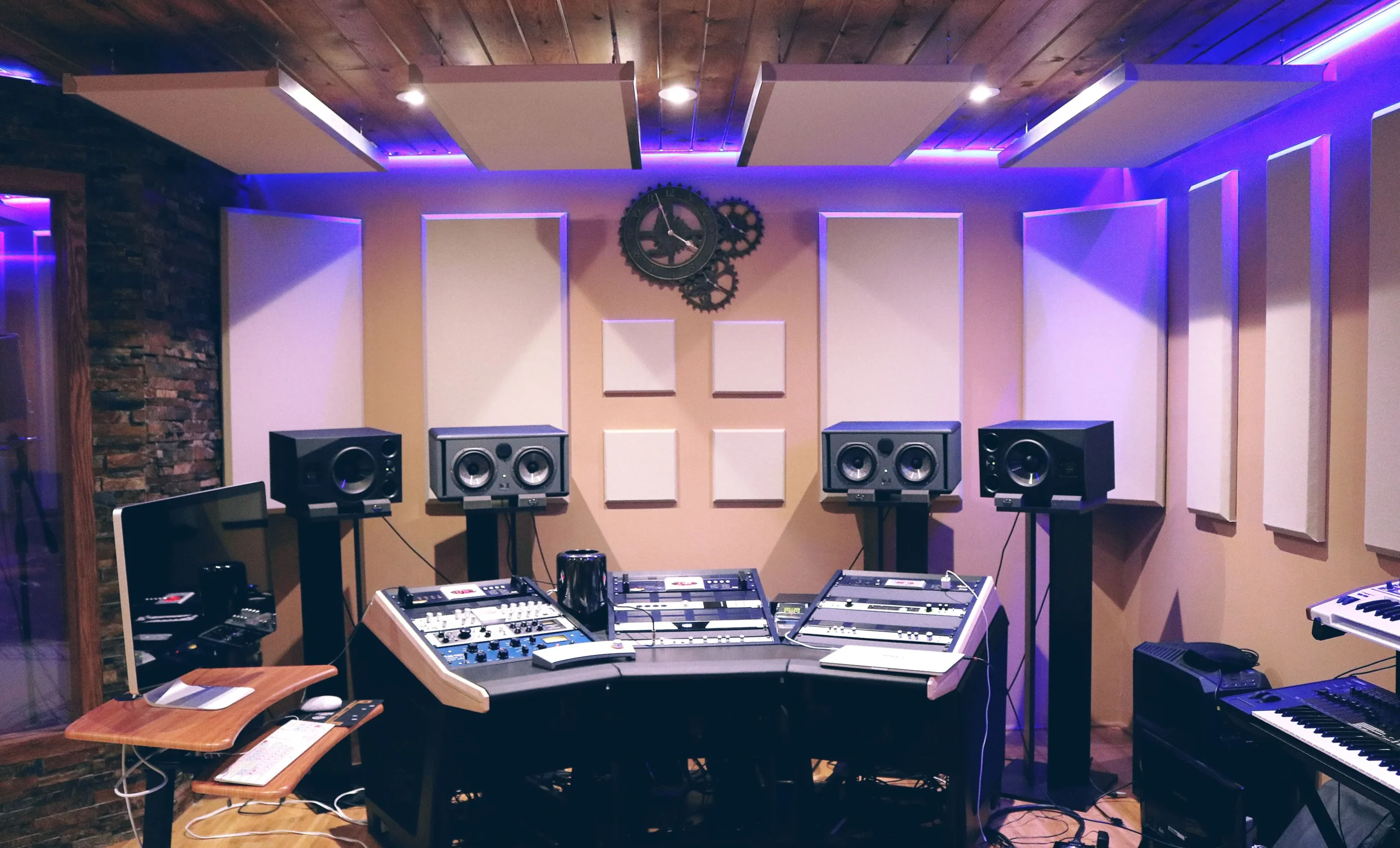 Coworking or Flex Recording Studios equipment and amenities